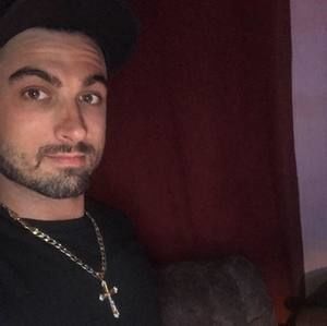 Meet your Posher, Benjamin